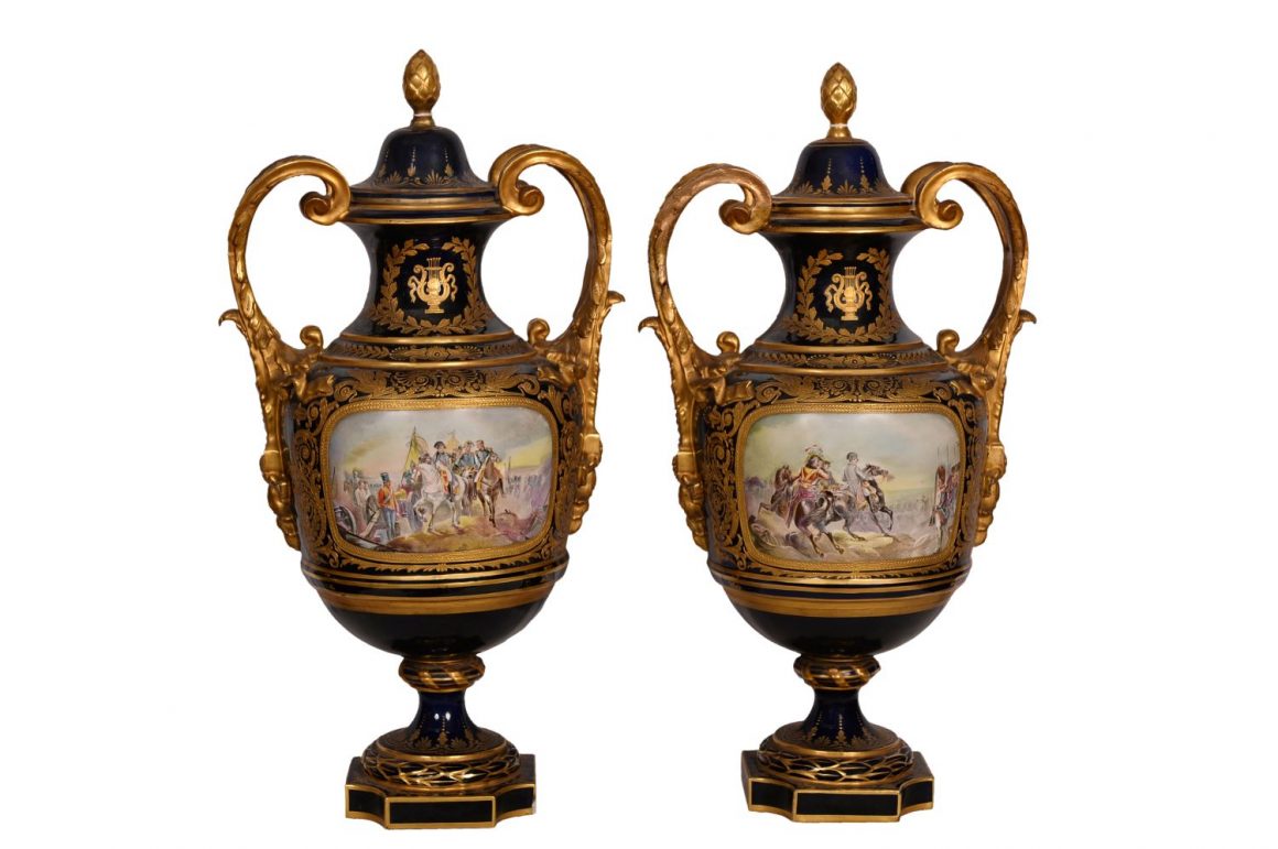 Paire de Vases – Porcelaine de Sèvres