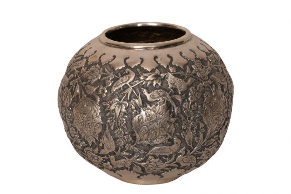 Vase sphérique en argent massif persan